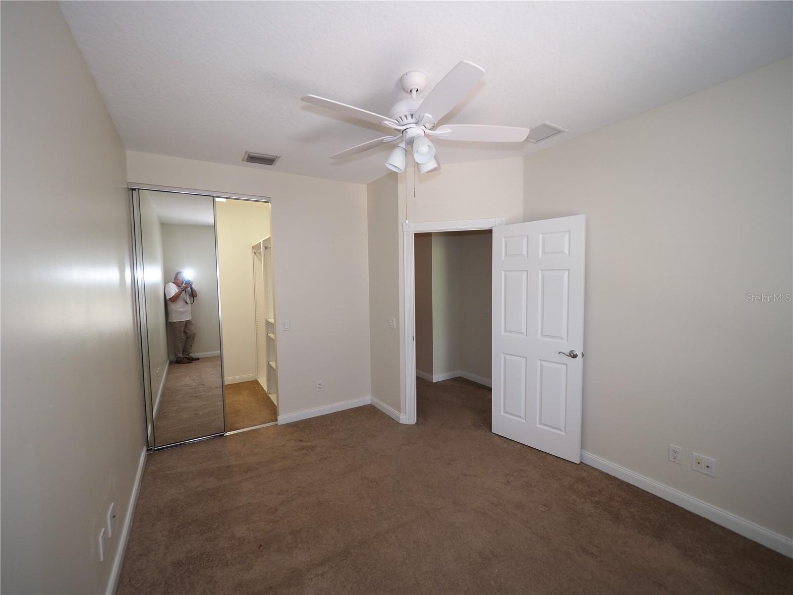 1533 Napoli Dr E Property Photo 30