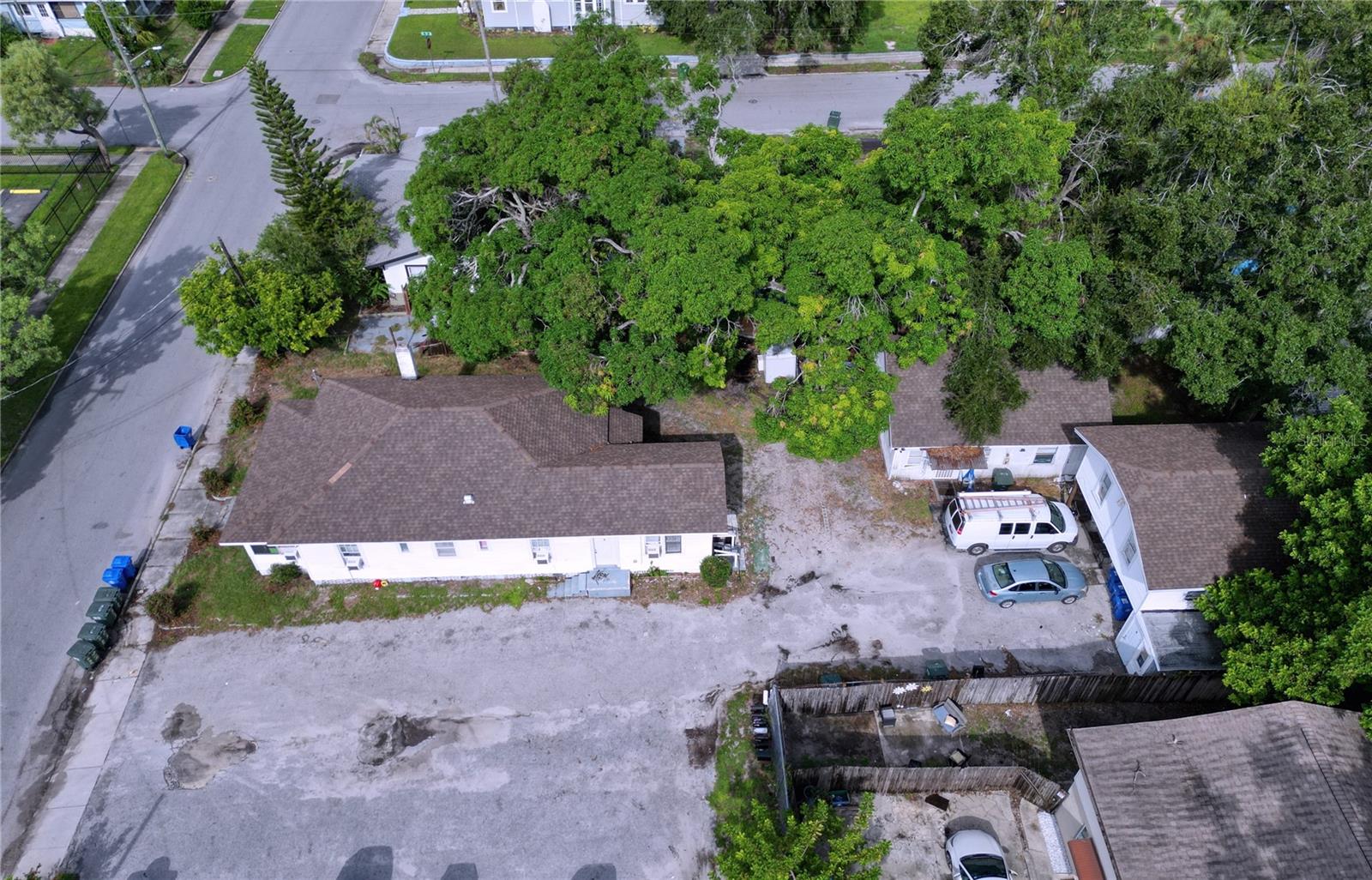 1514 12th Ave W Property Photo 25