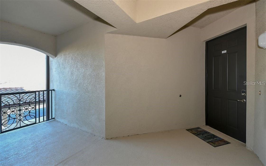16904 Vardon Terrace #201 Property Photo 2