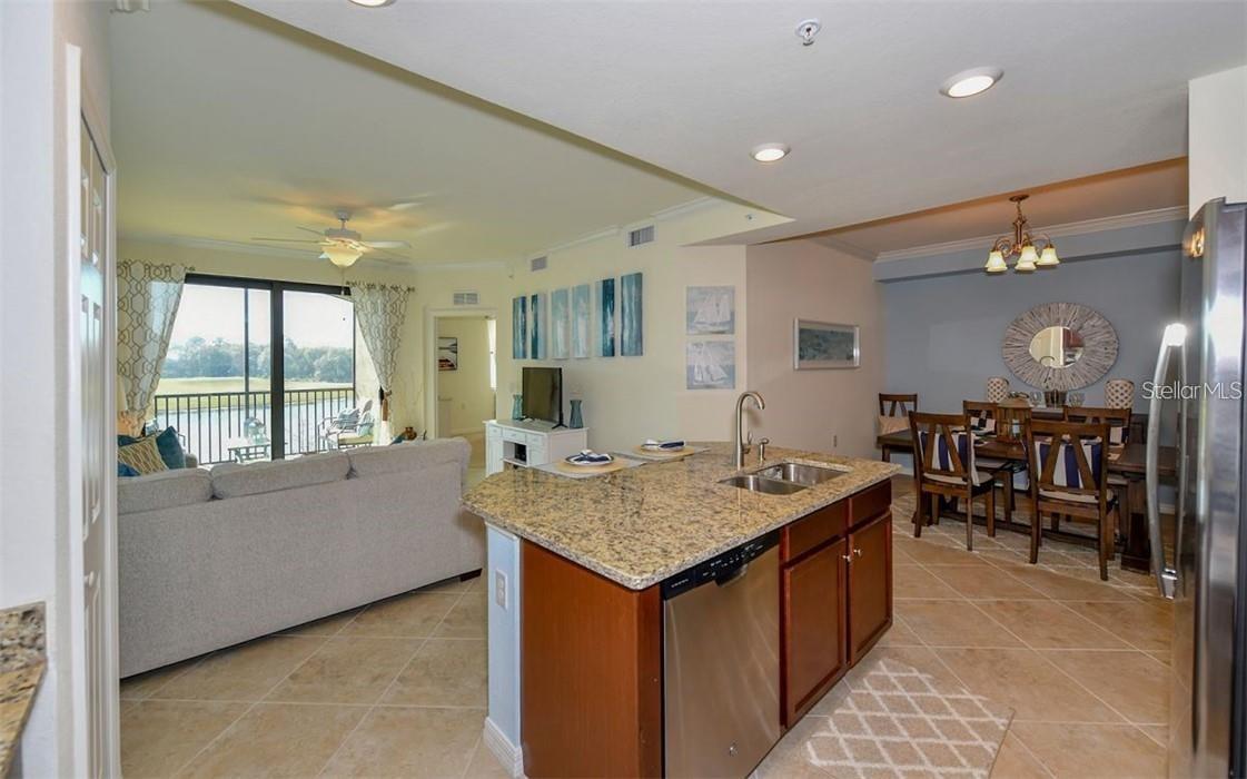 16904 Vardon Terrace #201 Property Photo 14