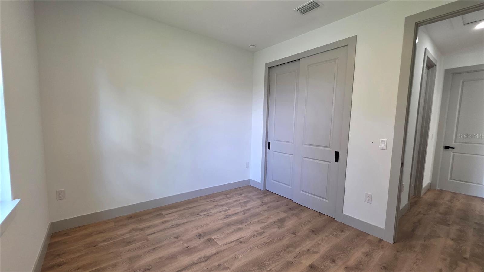 4802 Sunburst Ave Property Photo 17