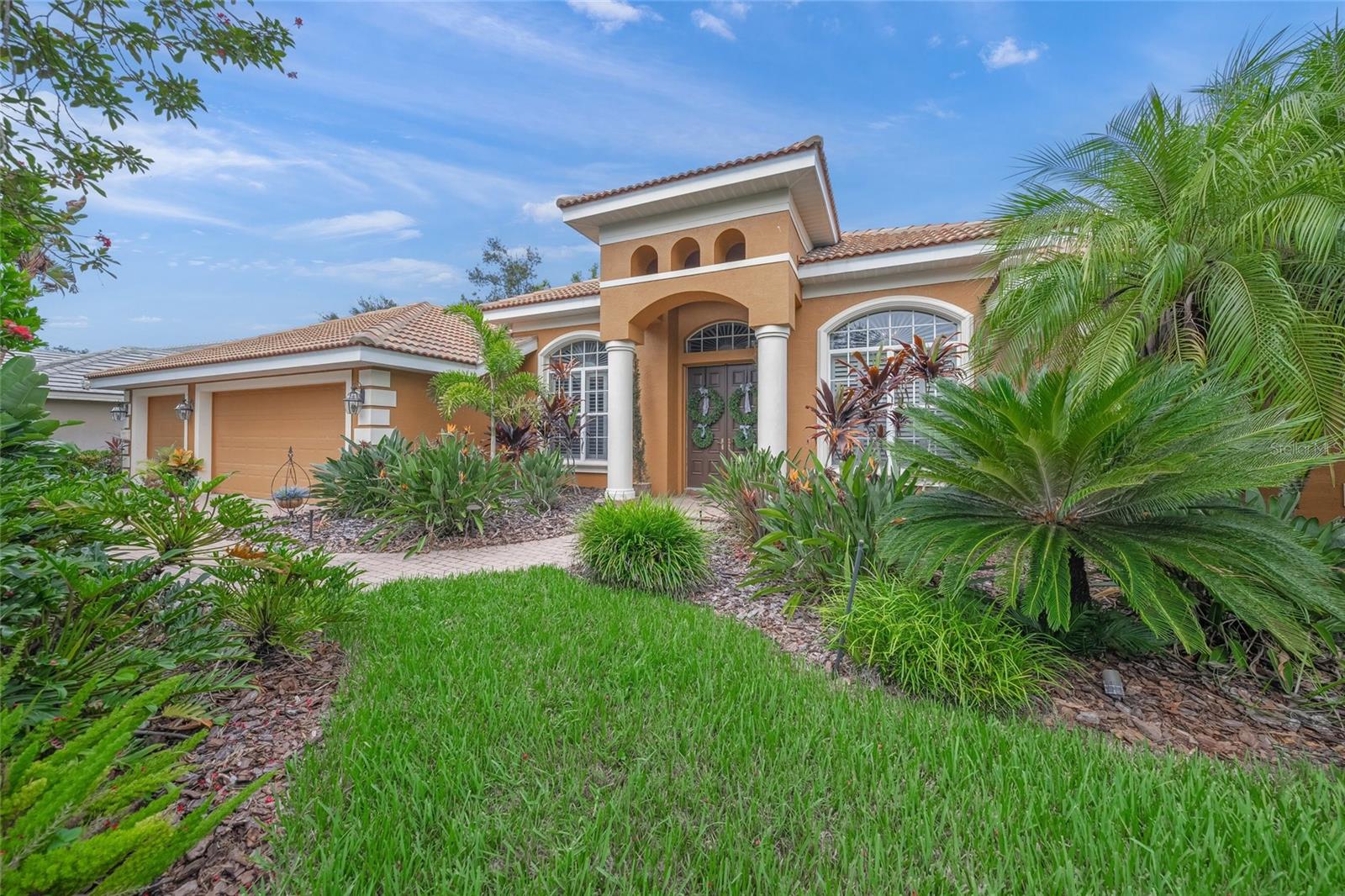 3711 Eagle Hammock Dr Property Photo 2