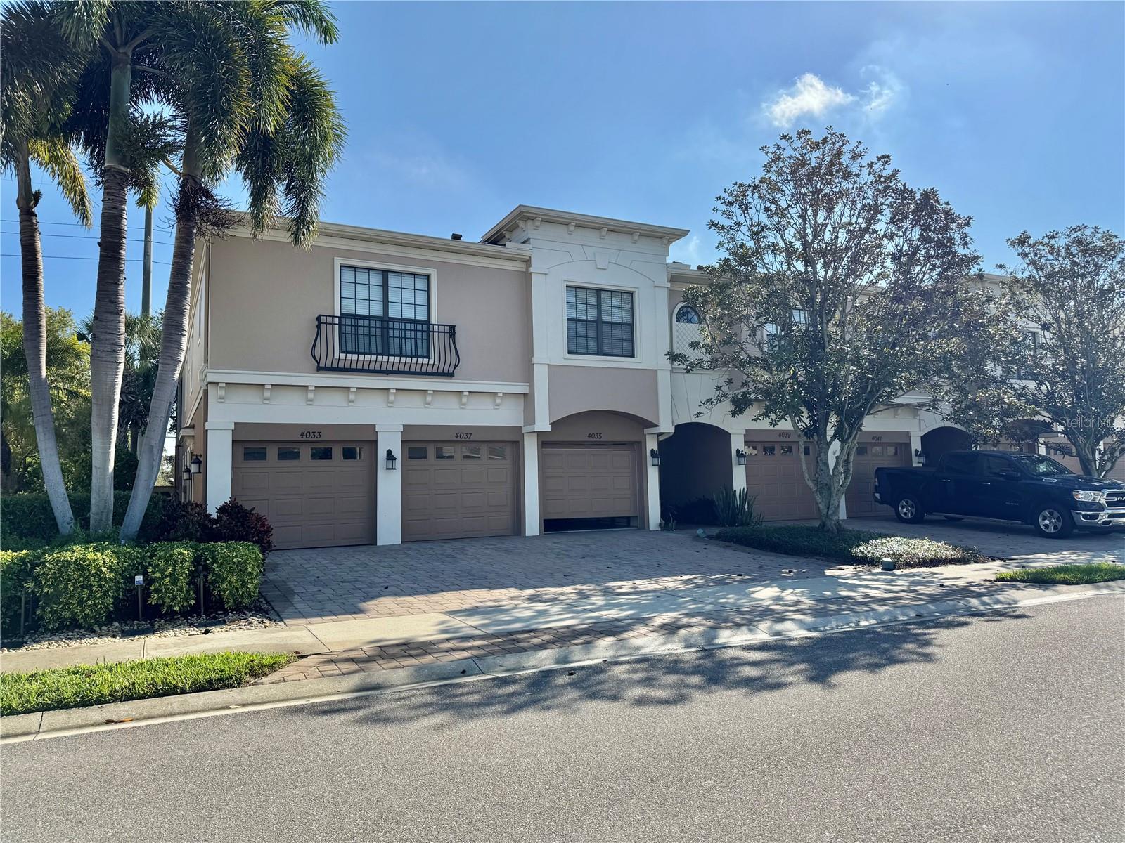 4037 OVERTURE CIR #4037 Property Photo 1