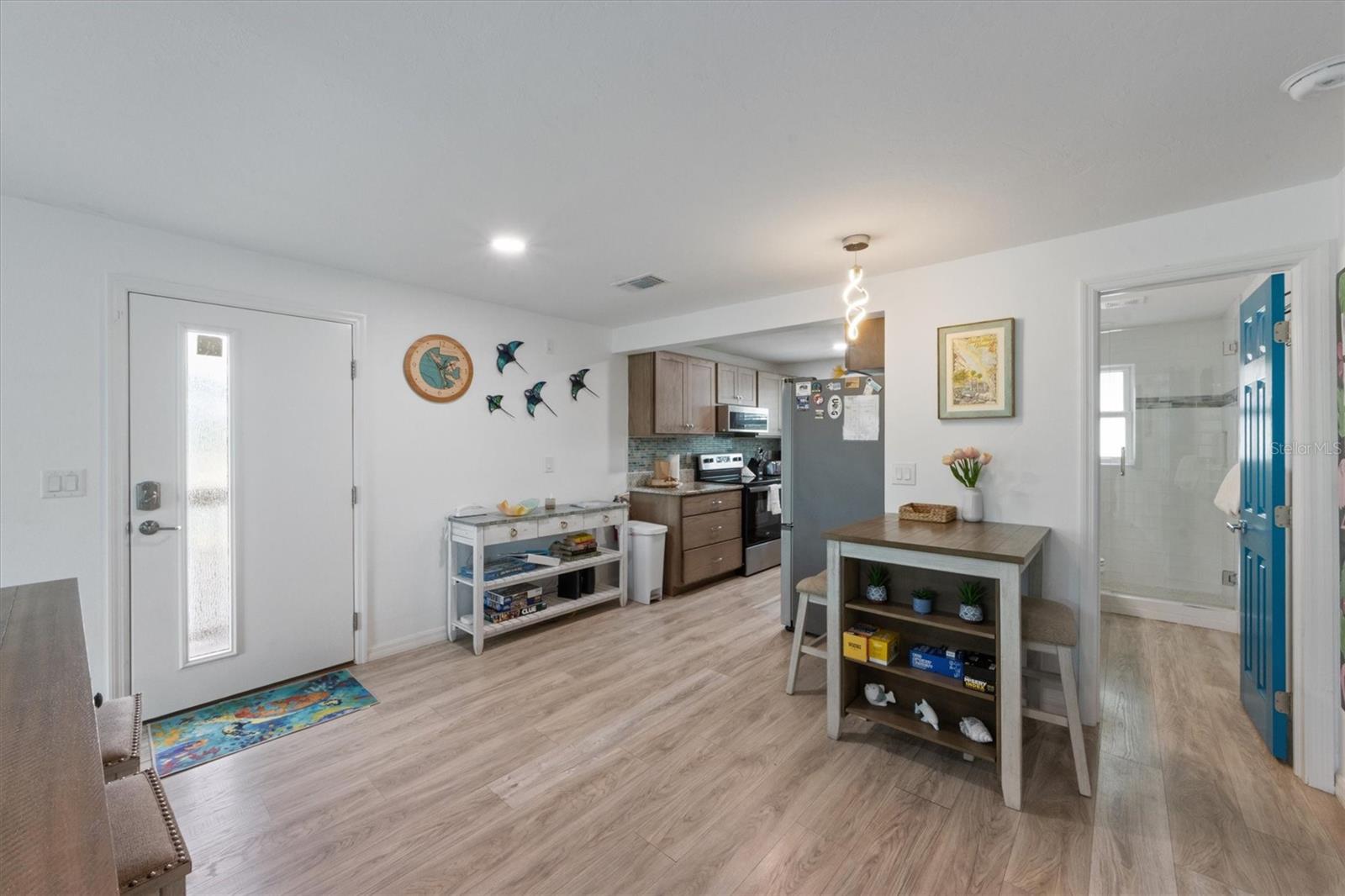 6808 Palm Dr #b Property Photo 5