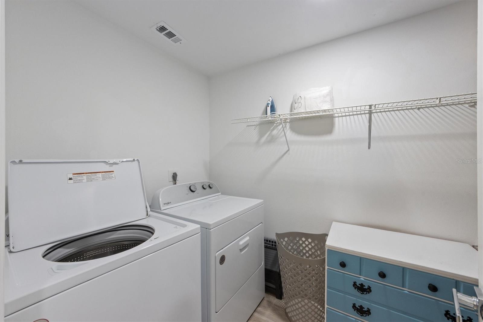 6808 Palm Dr #b Property Photo 16