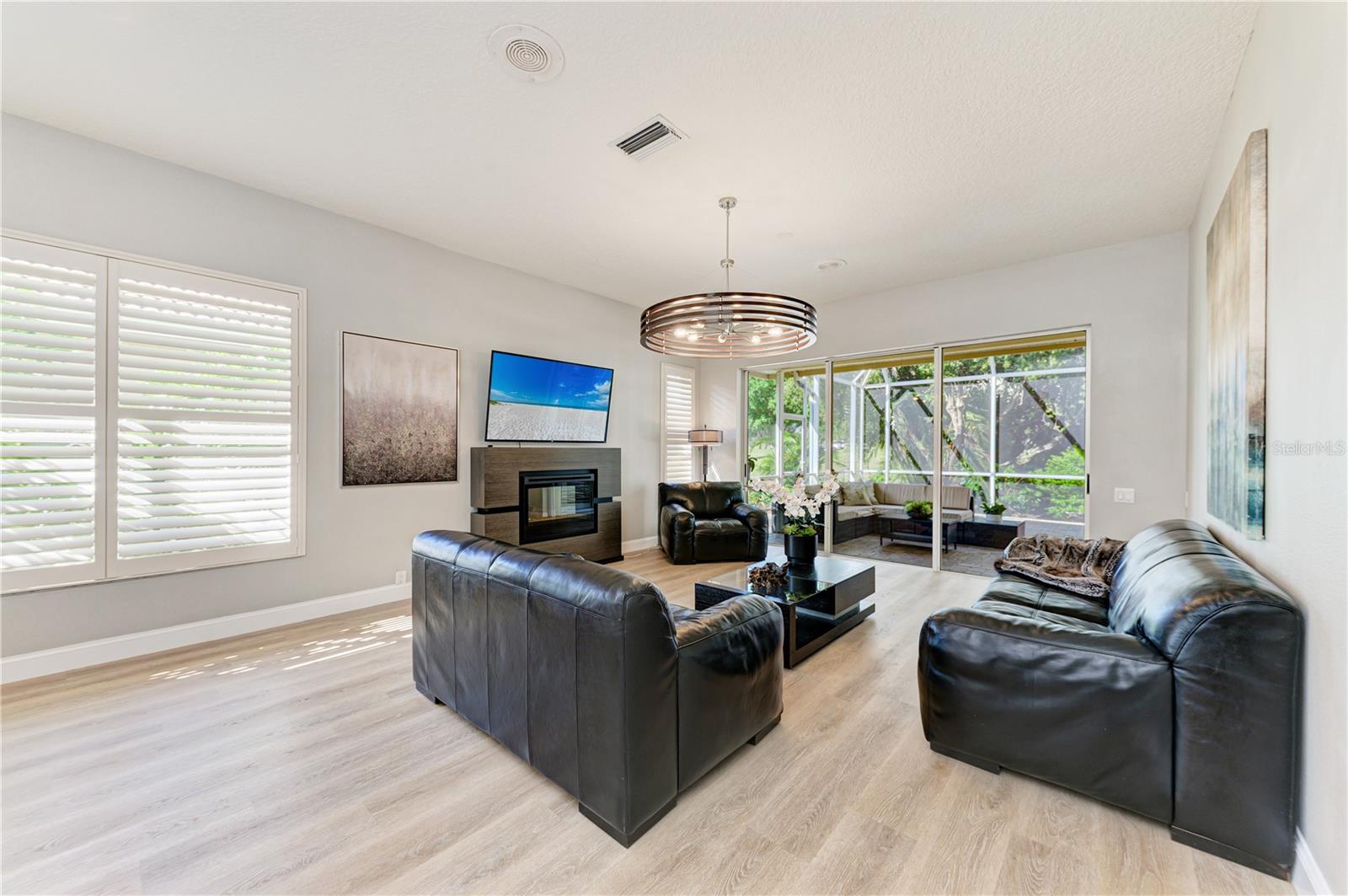 6622 Oakbrooke Cir Property Photo 10