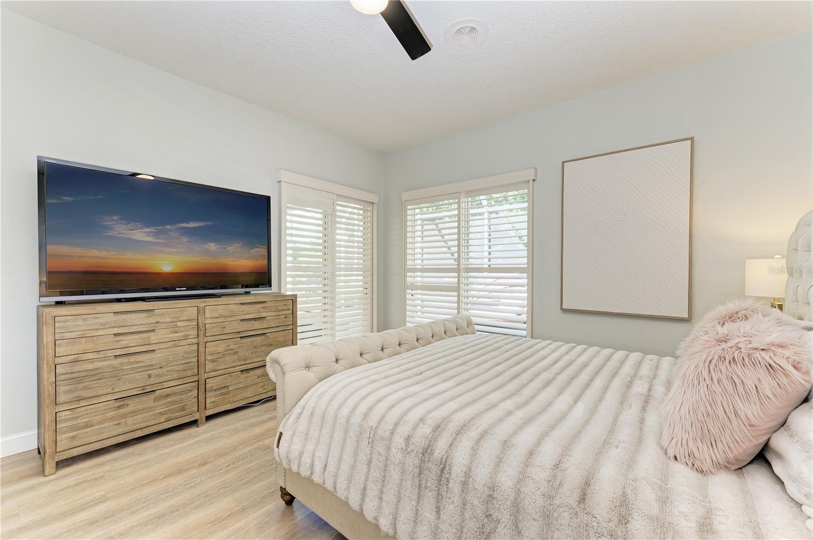 6622 Oakbrooke Cir Property Photo 16