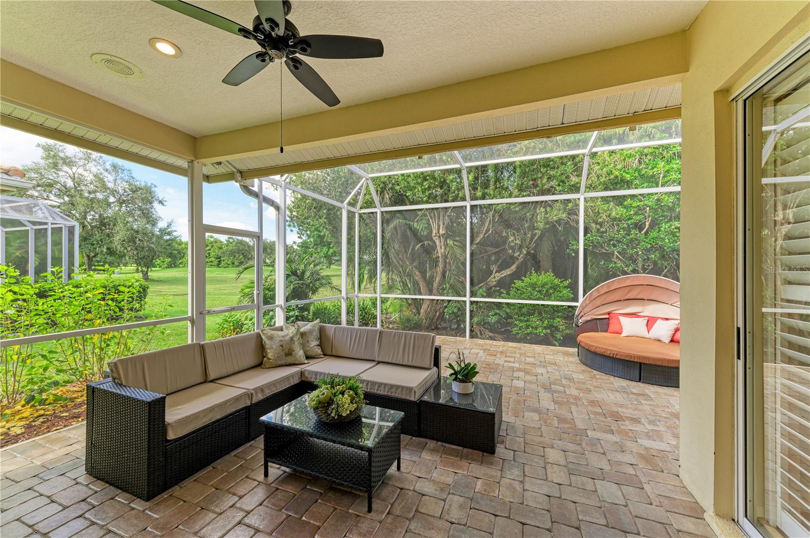 6622 Oakbrooke Cir Property Photo 38