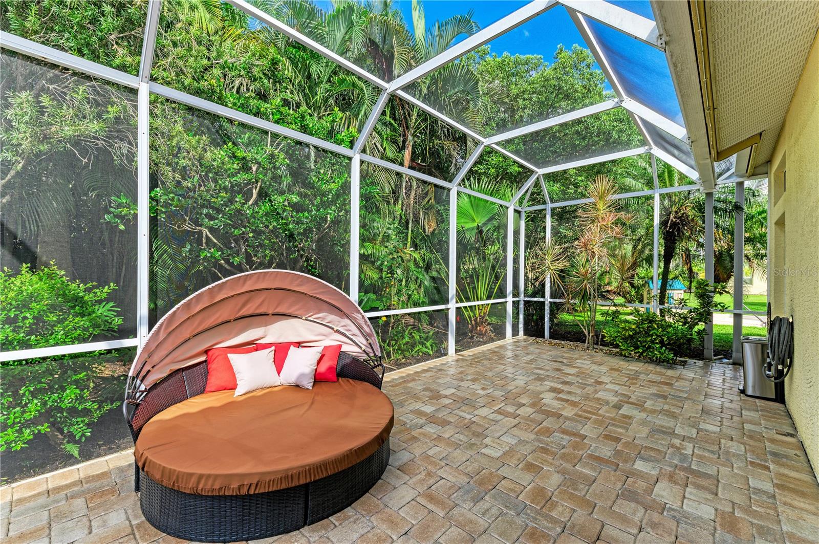 6622 Oakbrooke Cir Property Photo 40