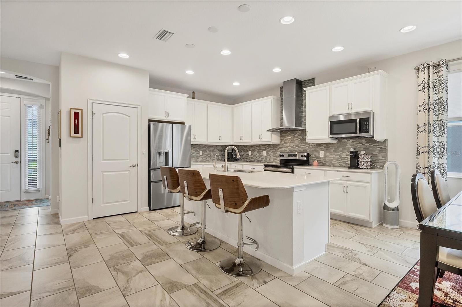 7107 Indus Valley Cir Property Photo 11