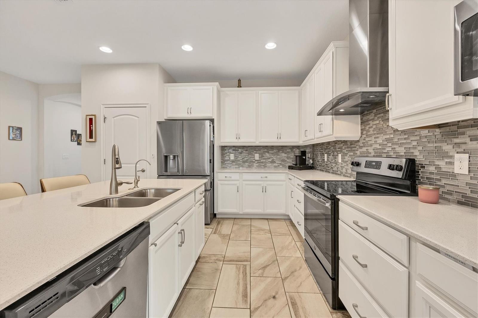 7107 Indus Valley Cir Property Photo 15