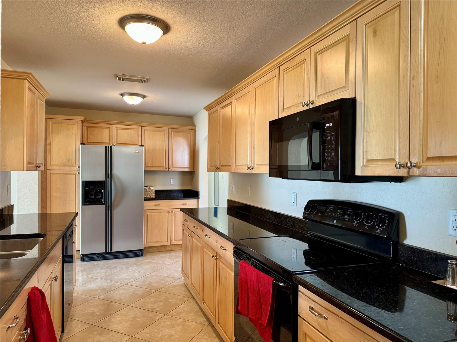 5337 Colewood Pl Property Photo 7