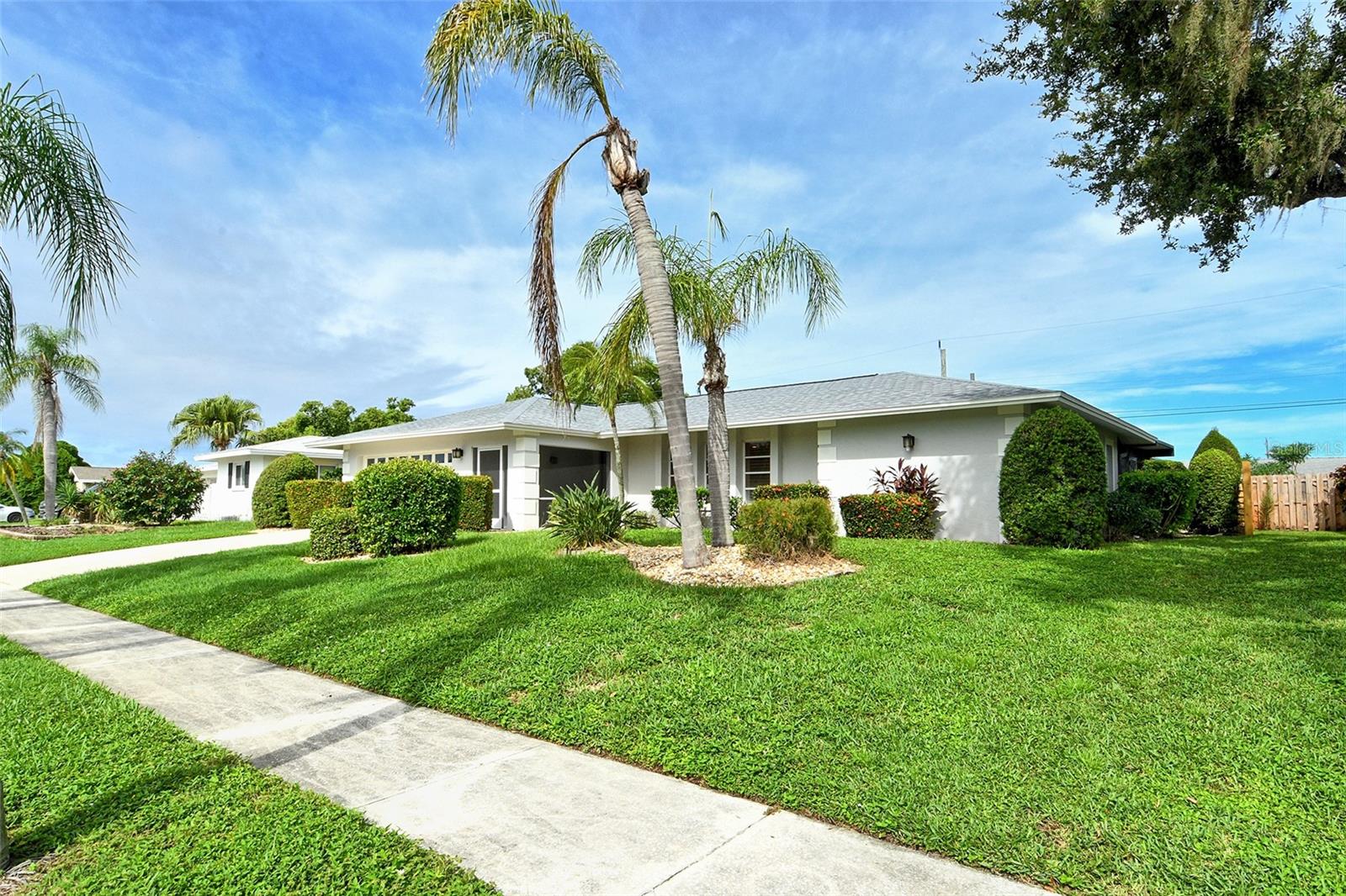 6722 Roxbury Dr Property Photo 55