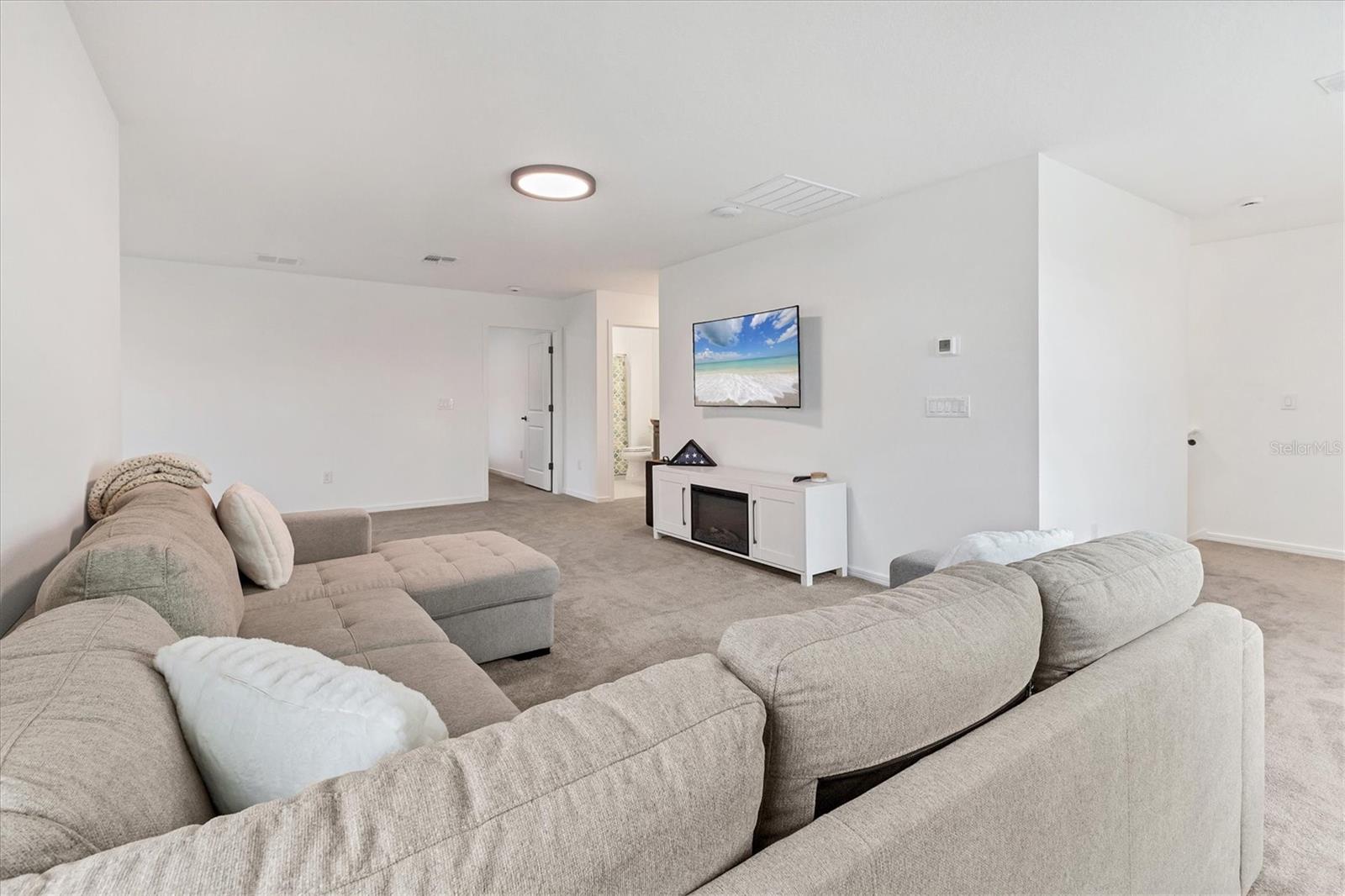 10622 Wynward Way Property Photo 36