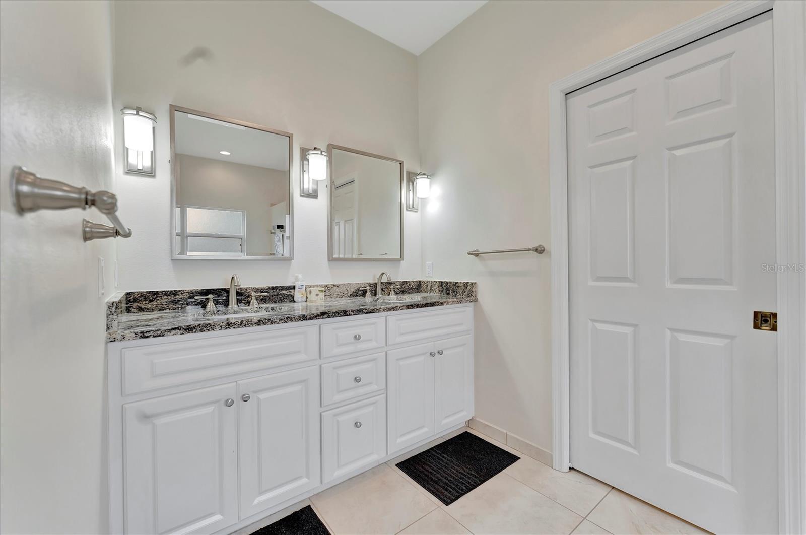 6738 Peach Tree Creek Rd Property Photo 24