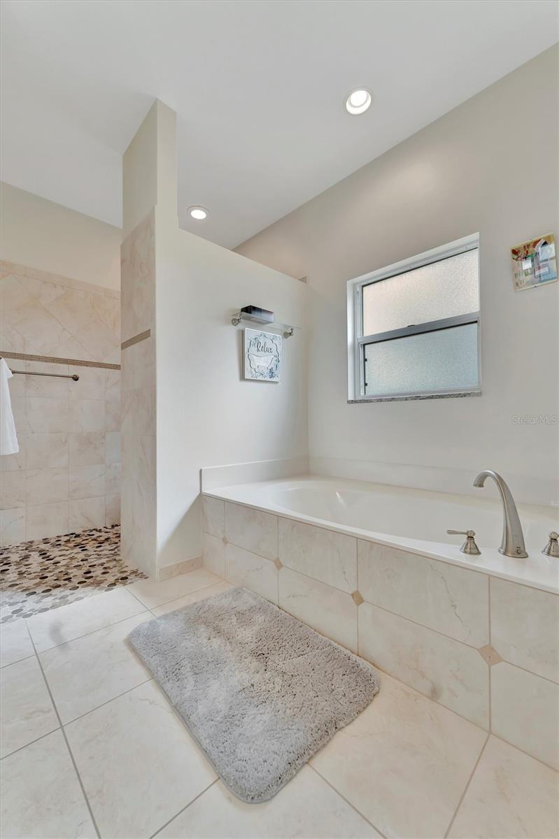 6738 Peach Tree Creek Rd Property Photo 28