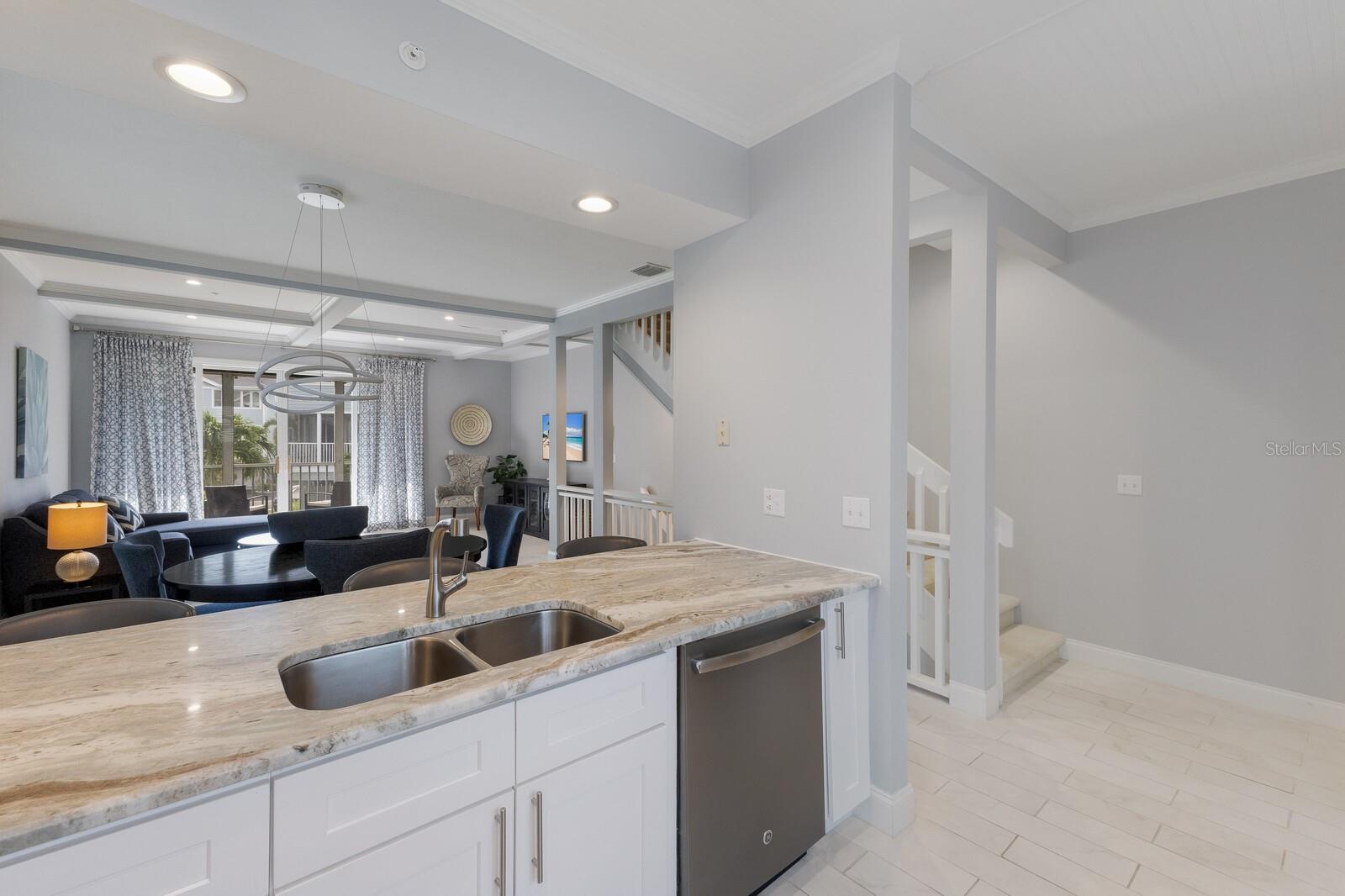 847 Evergreen Way Property Photo 12