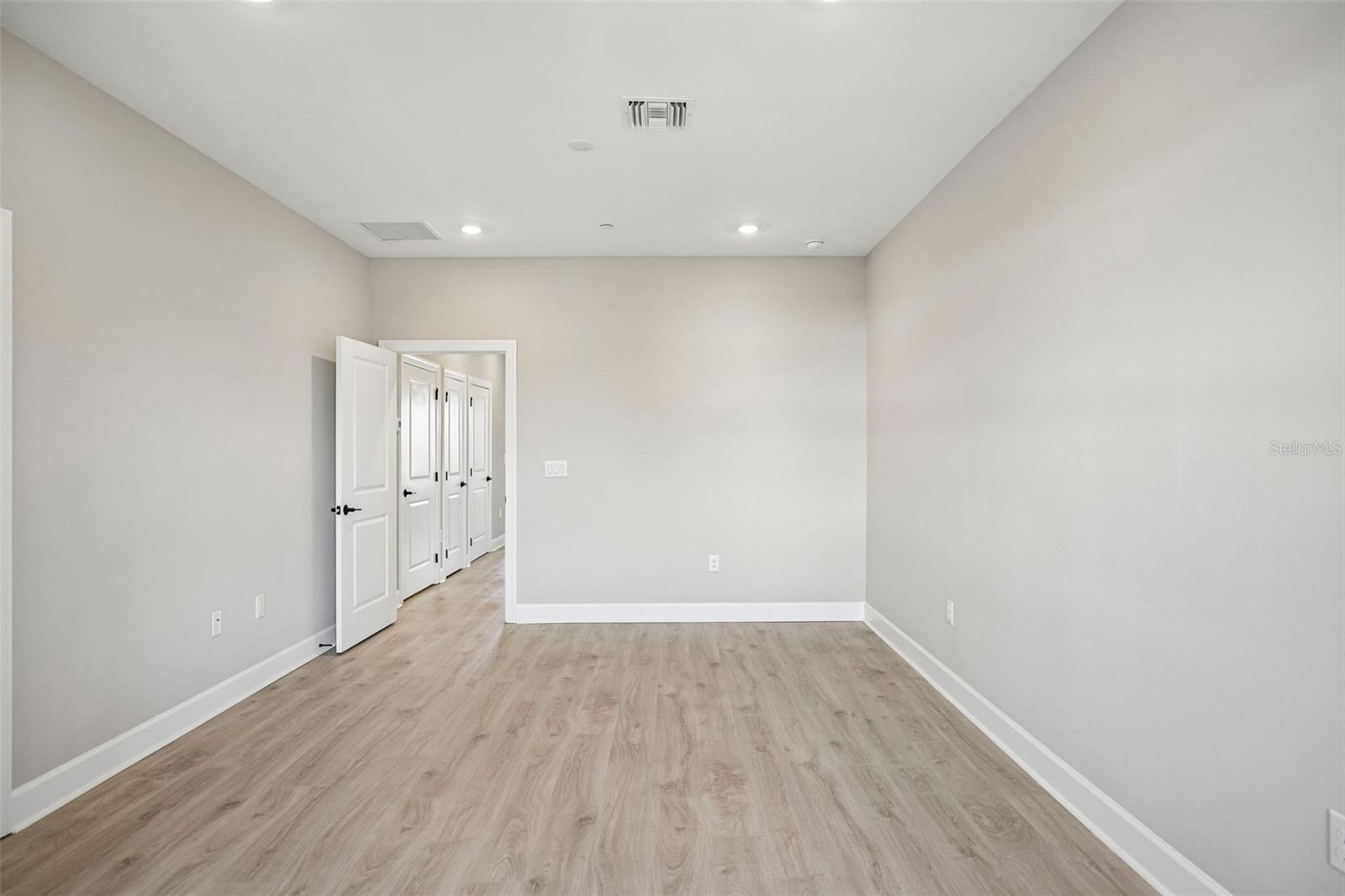 1623 Sea Haven Dr #303 Property Photo 17