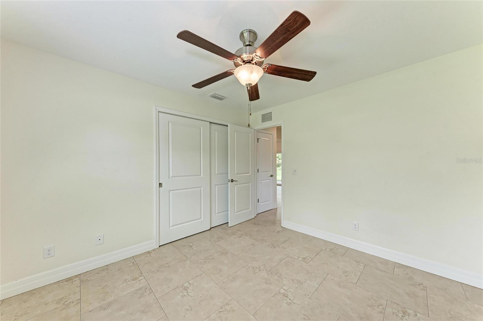 3560 Eldron Ave Property Photo 27