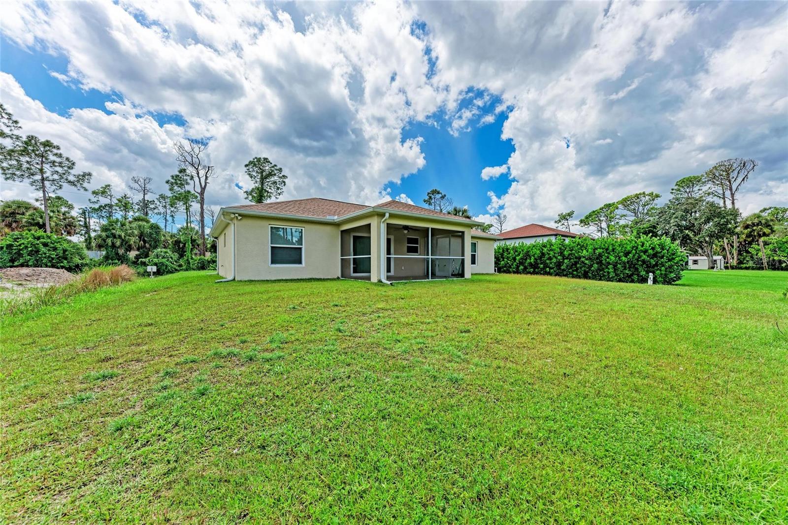 3560 Eldron Ave Property Photo 37