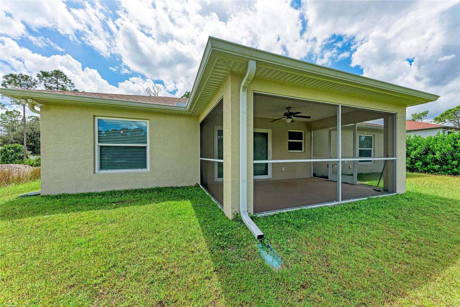 3560 Eldron Ave Property Photo 38