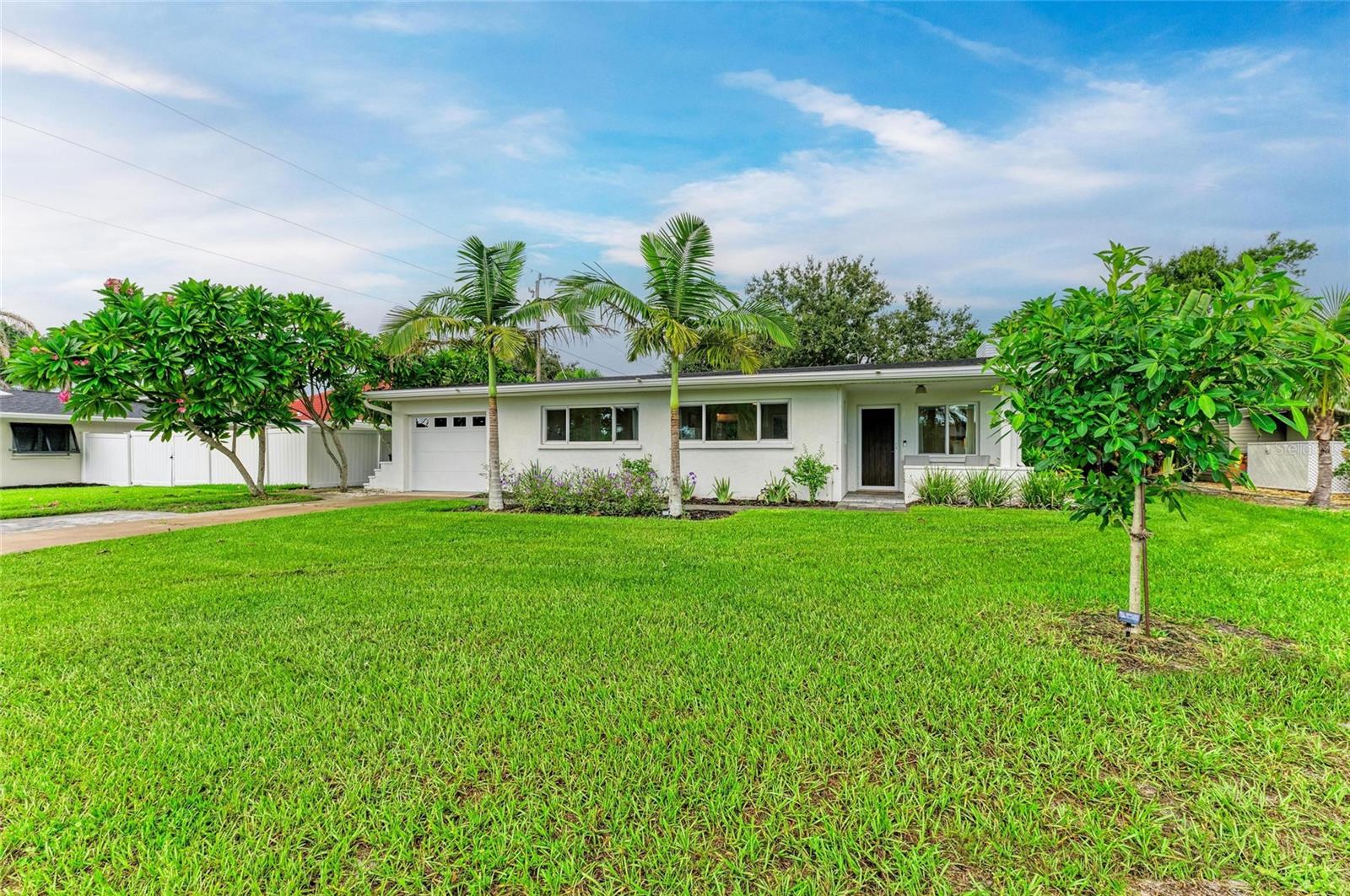 302 San Marco Dr Property Photo 3