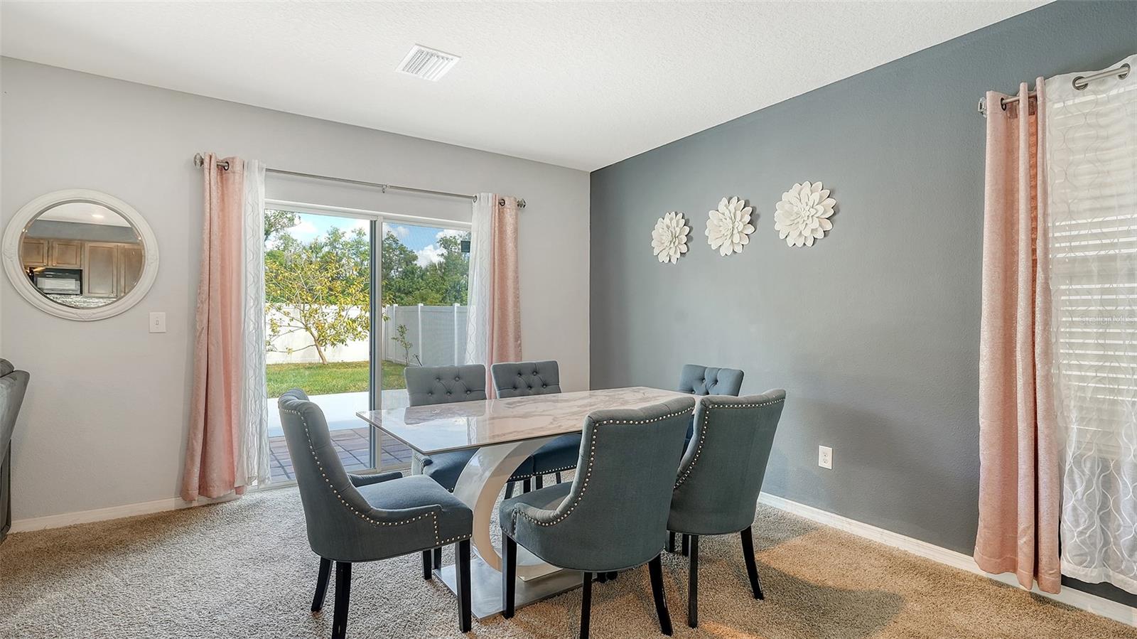 5206 Willow Breeze Way Property Photo 11