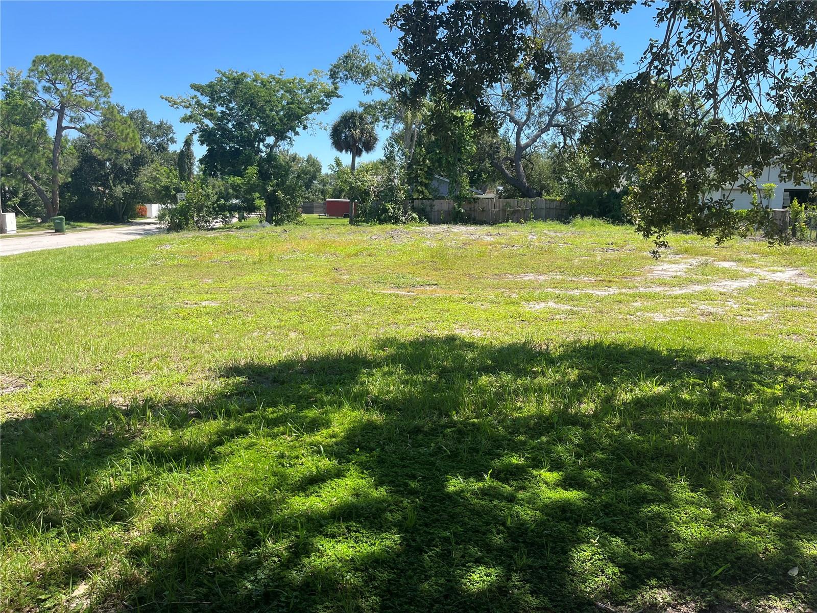 2414 Pelican Dr Property Photo 1