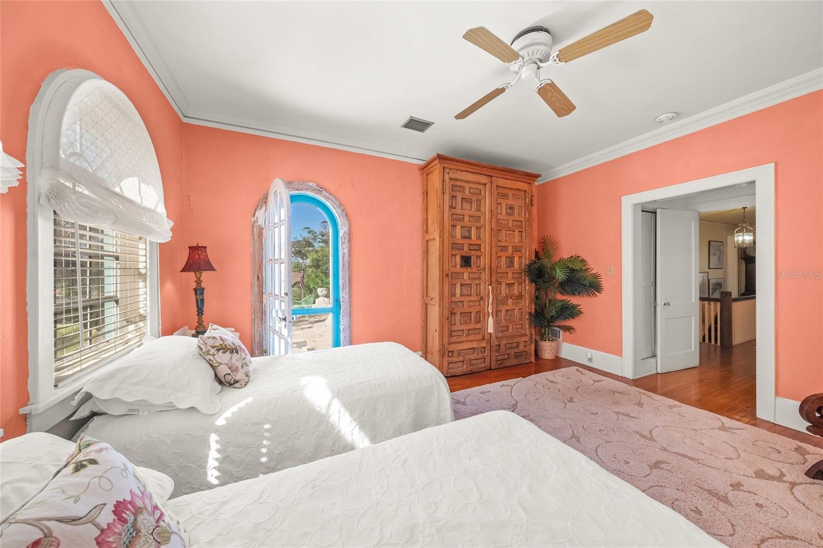 2830 Bay Shore Cir Property Photo 15