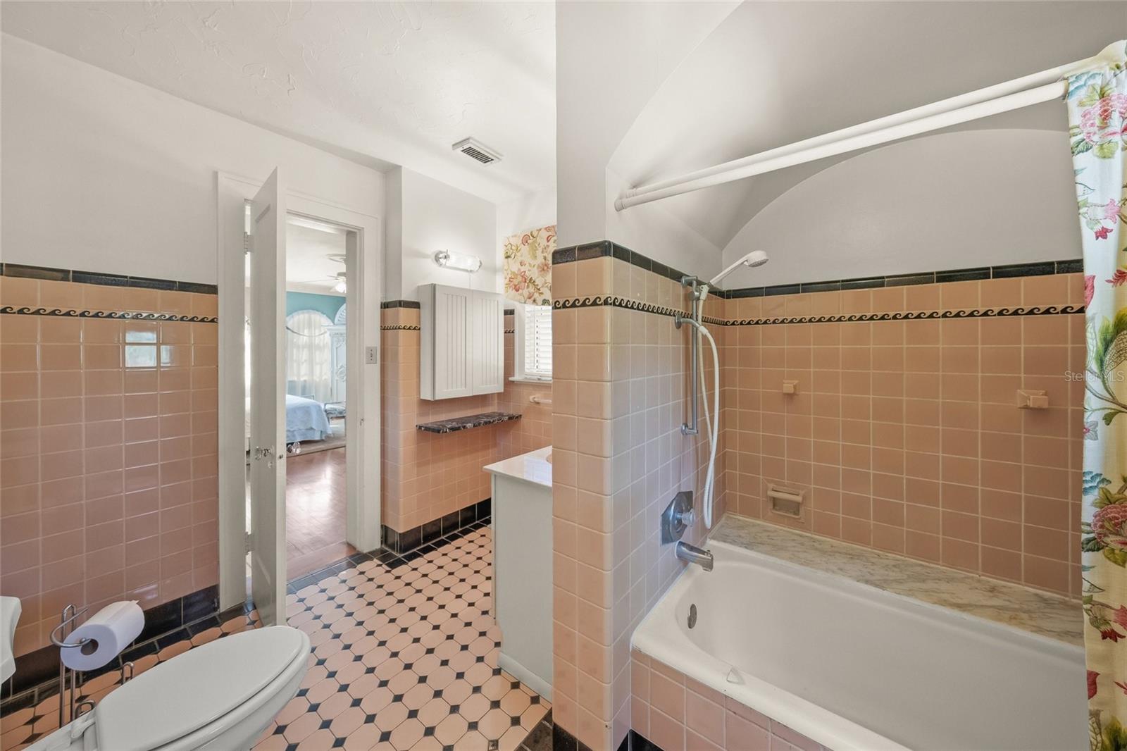 2830 Bay Shore Cir Property Photo 44