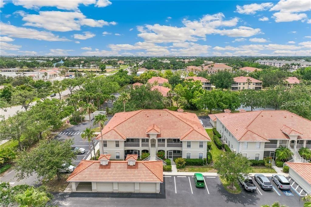 10202 L Pavia Blvd #10202 Property Photo 2