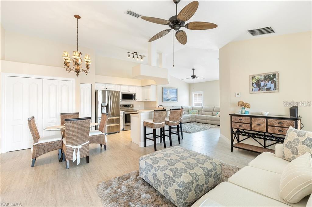 10202 L Pavia Blvd #10202 Property Photo 4