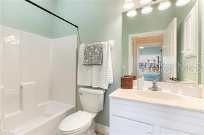 10202 L Pavia Blvd #10202 Property Photo 9