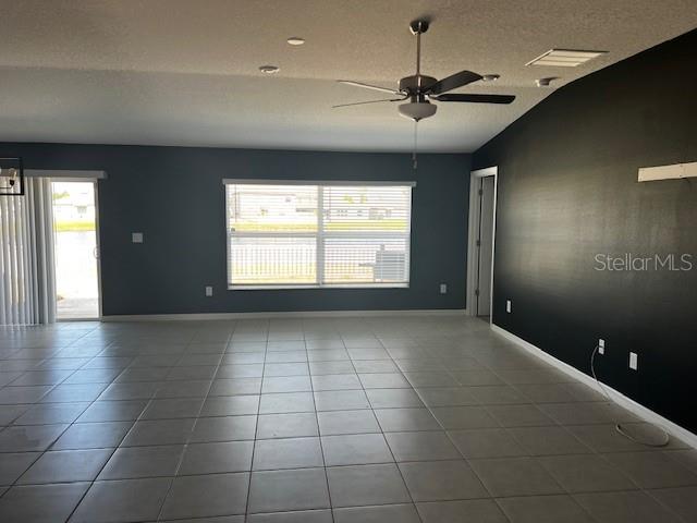 5358 Blue Horizon Way Property Photo 6