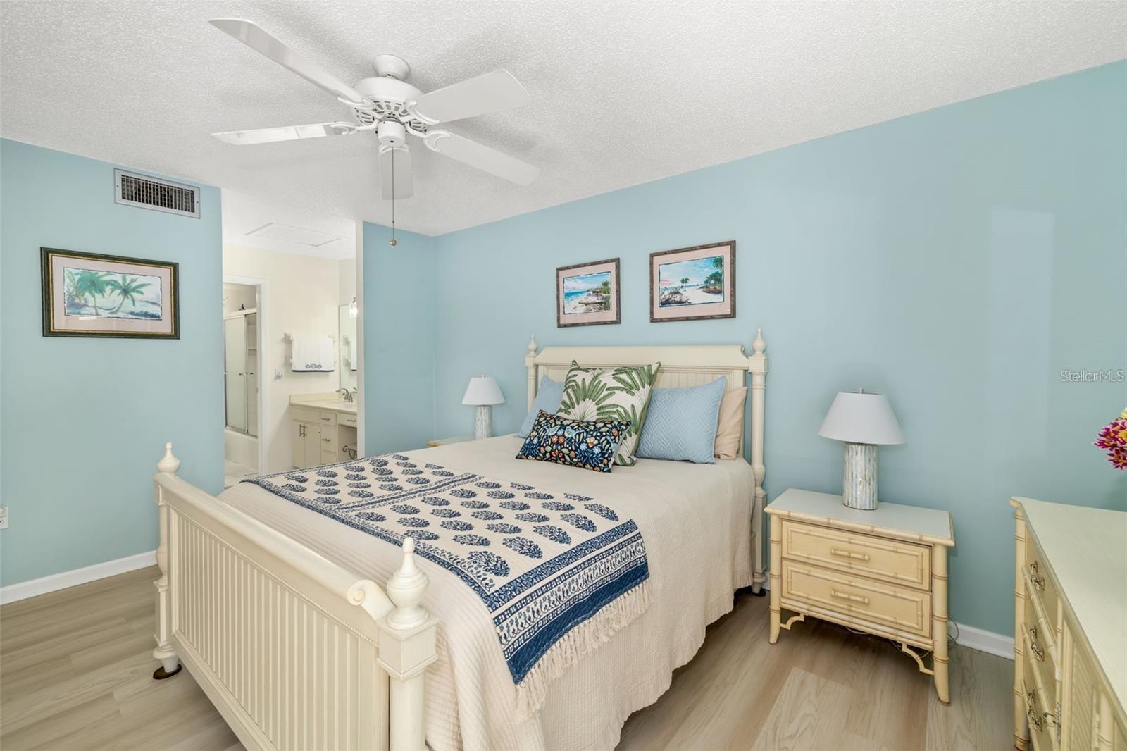 7201 Curtiss Ave #2d Property Photo 17
