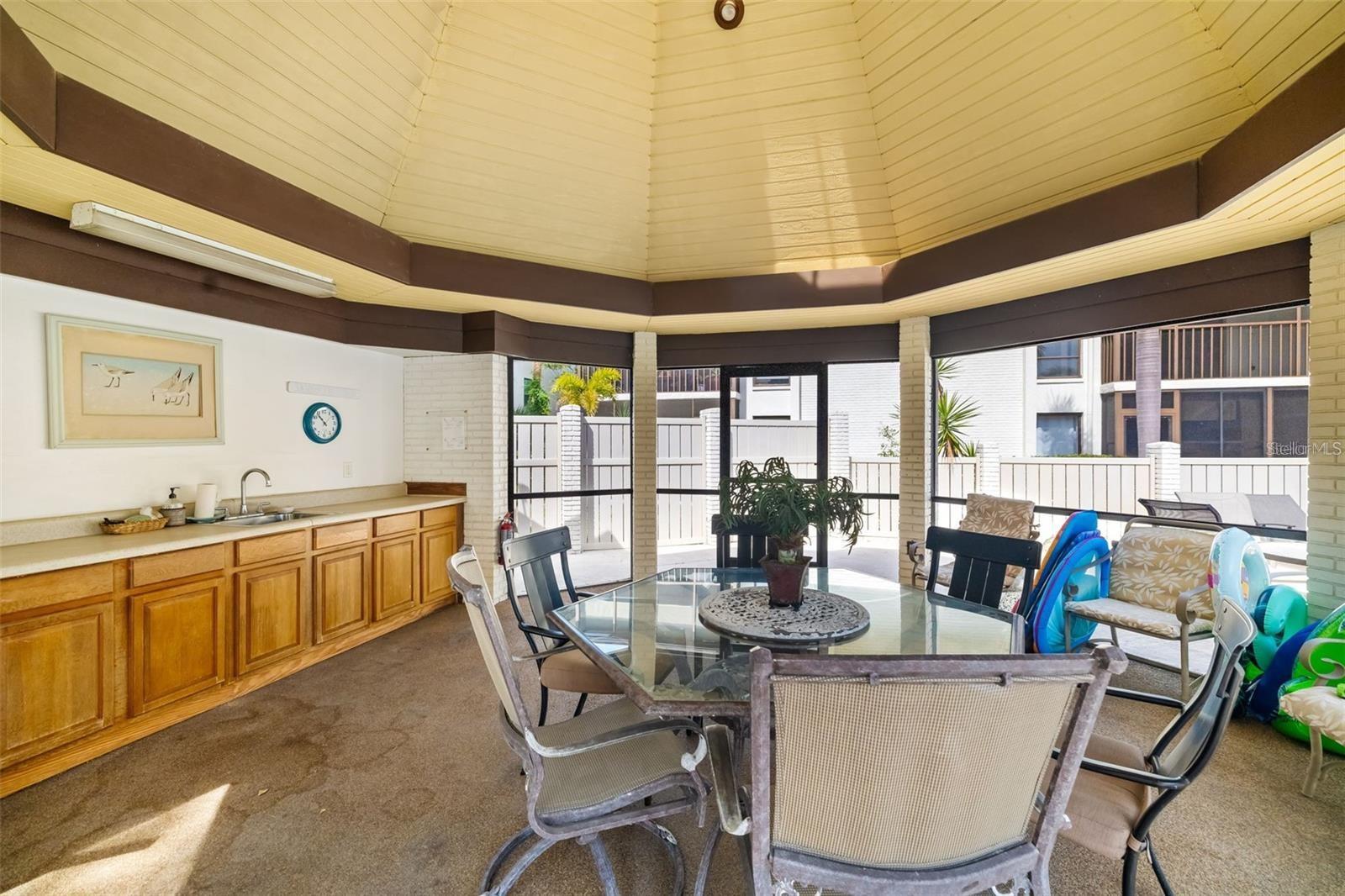 7201 Curtiss Ave #2d Property Photo 40