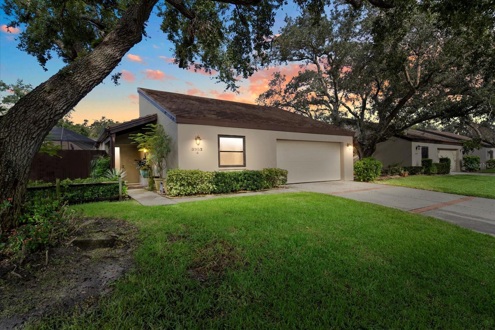 3953 Glen Oaks Manor Dr Property Photo 1