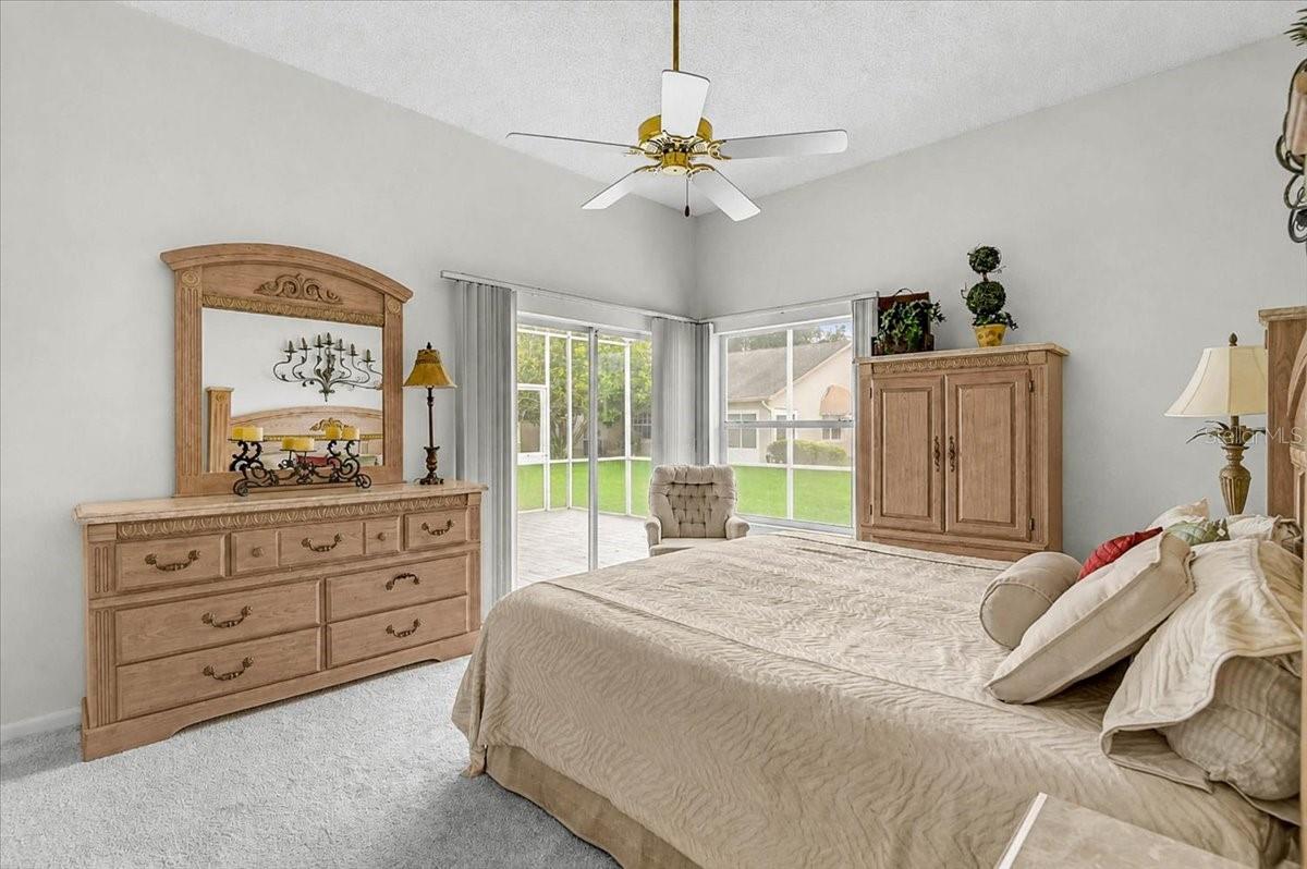 4717 Peridia Blvd E Property Photo 11