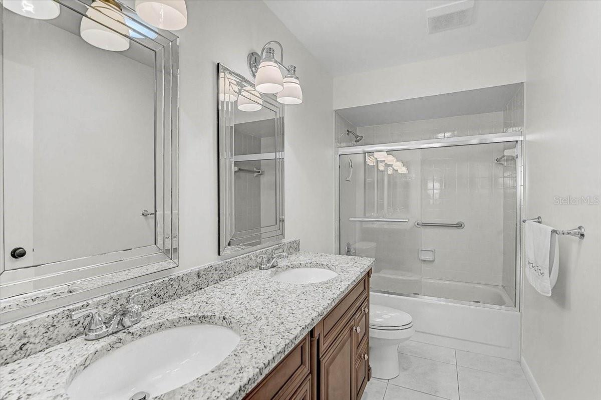 4717 Peridia Blvd E Property Photo 16