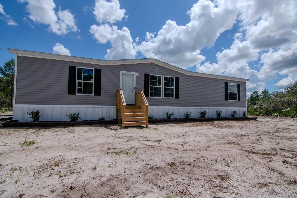 192 Freedom Dr Property Photo 1