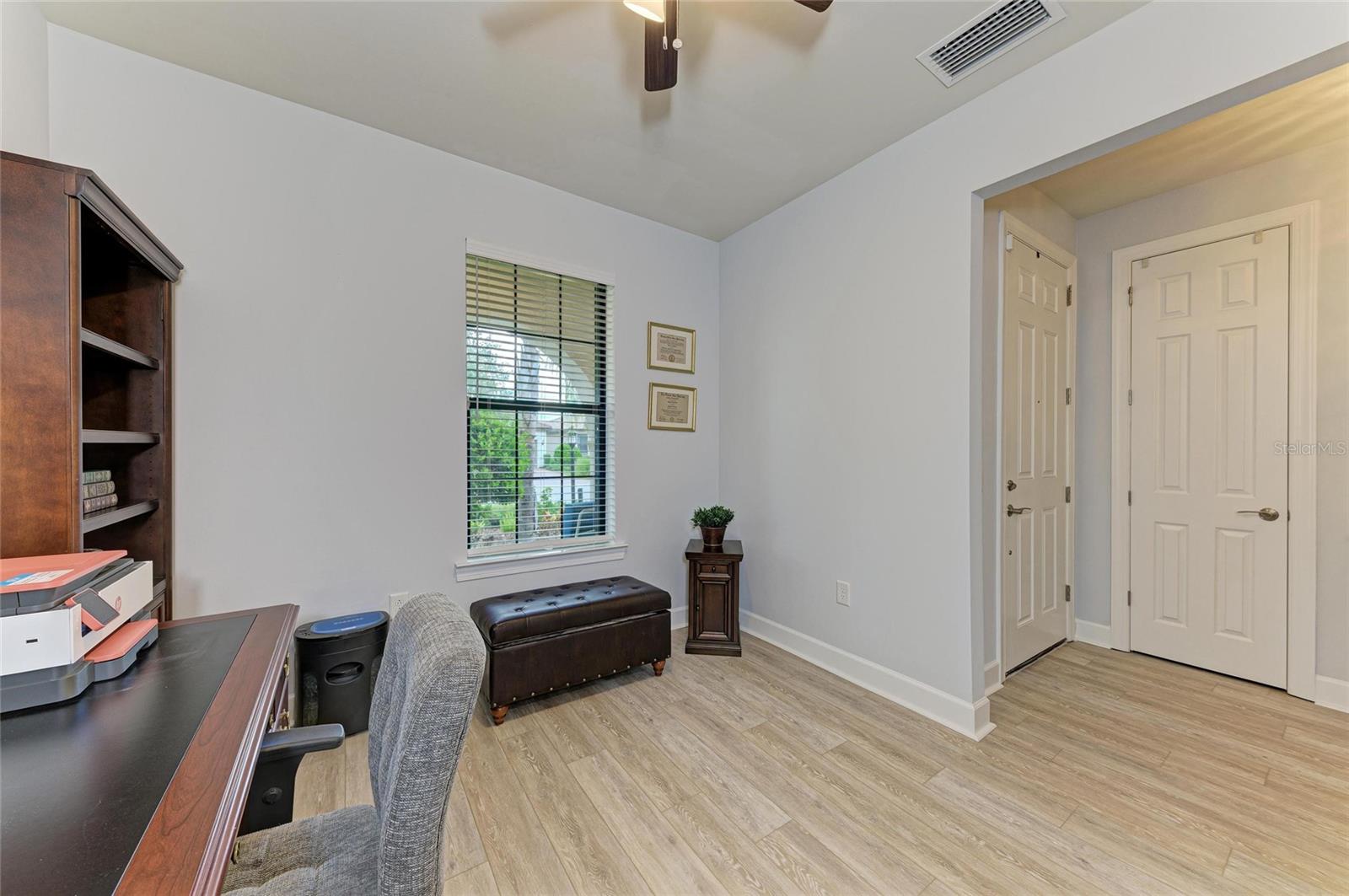 7572 Viola Loop Property Photo 10