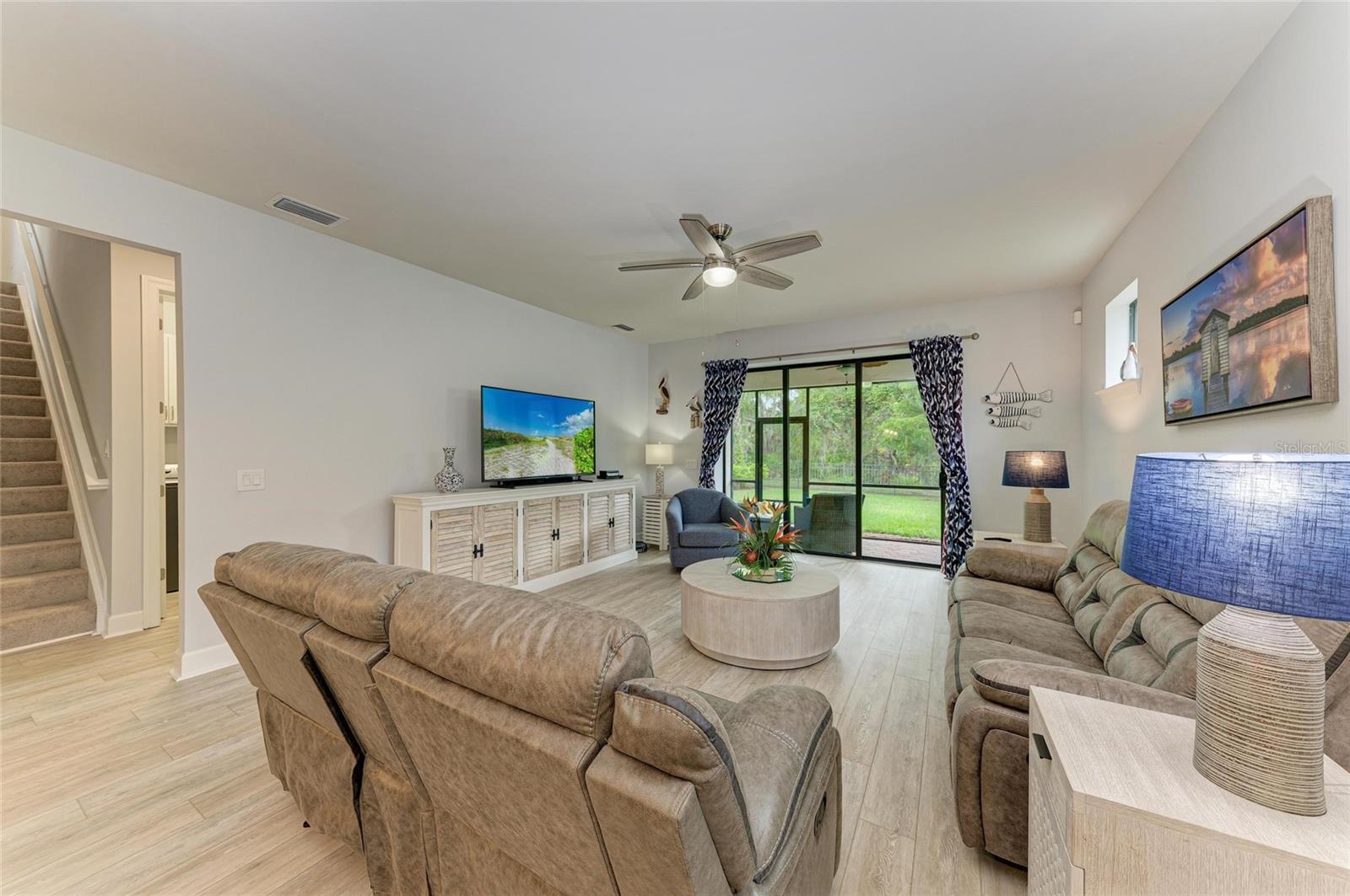 7572 Viola Loop Property Photo 22