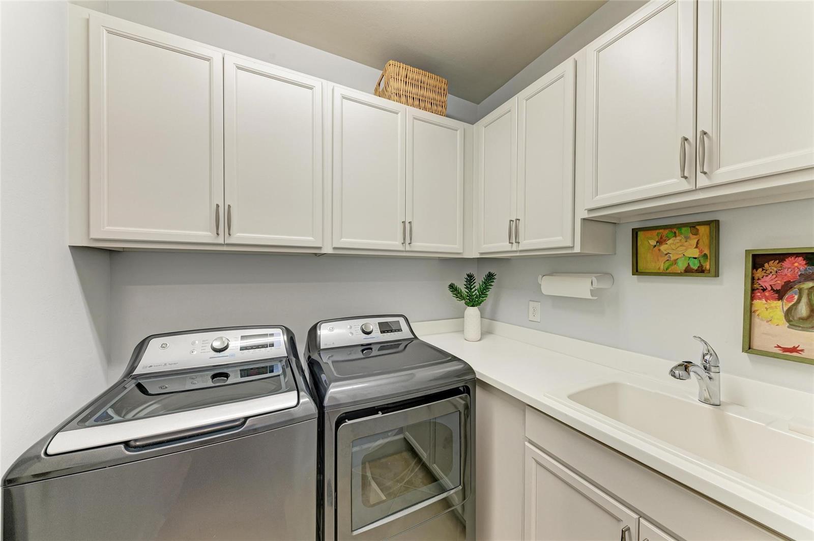 7572 Viola Loop Property Photo 41
