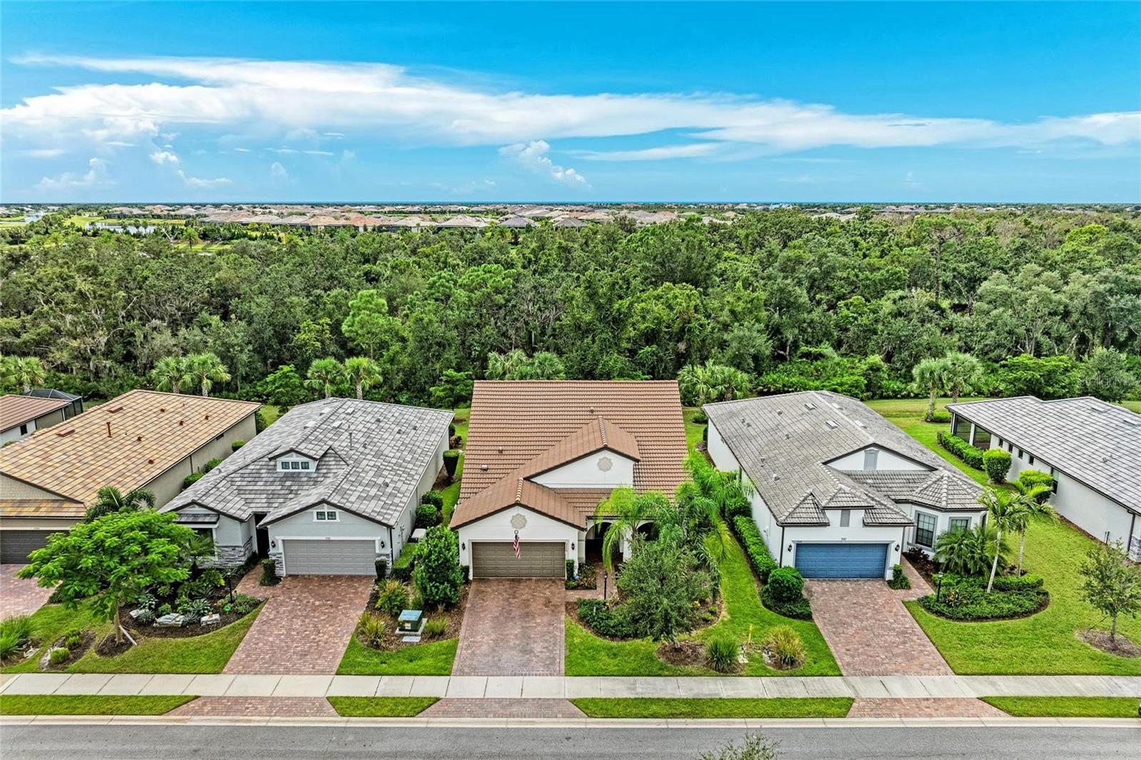 7572 Viola Loop Property Photo 49