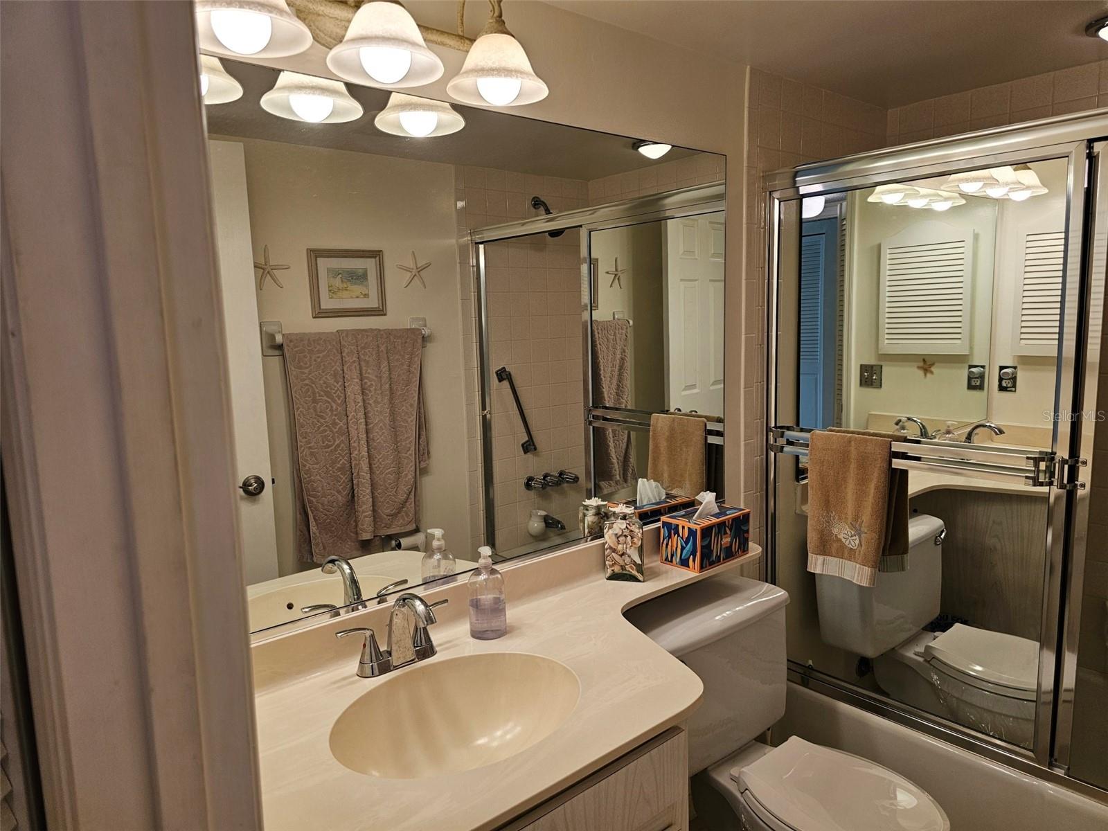 4765 Independence Dr Property Photo 24
