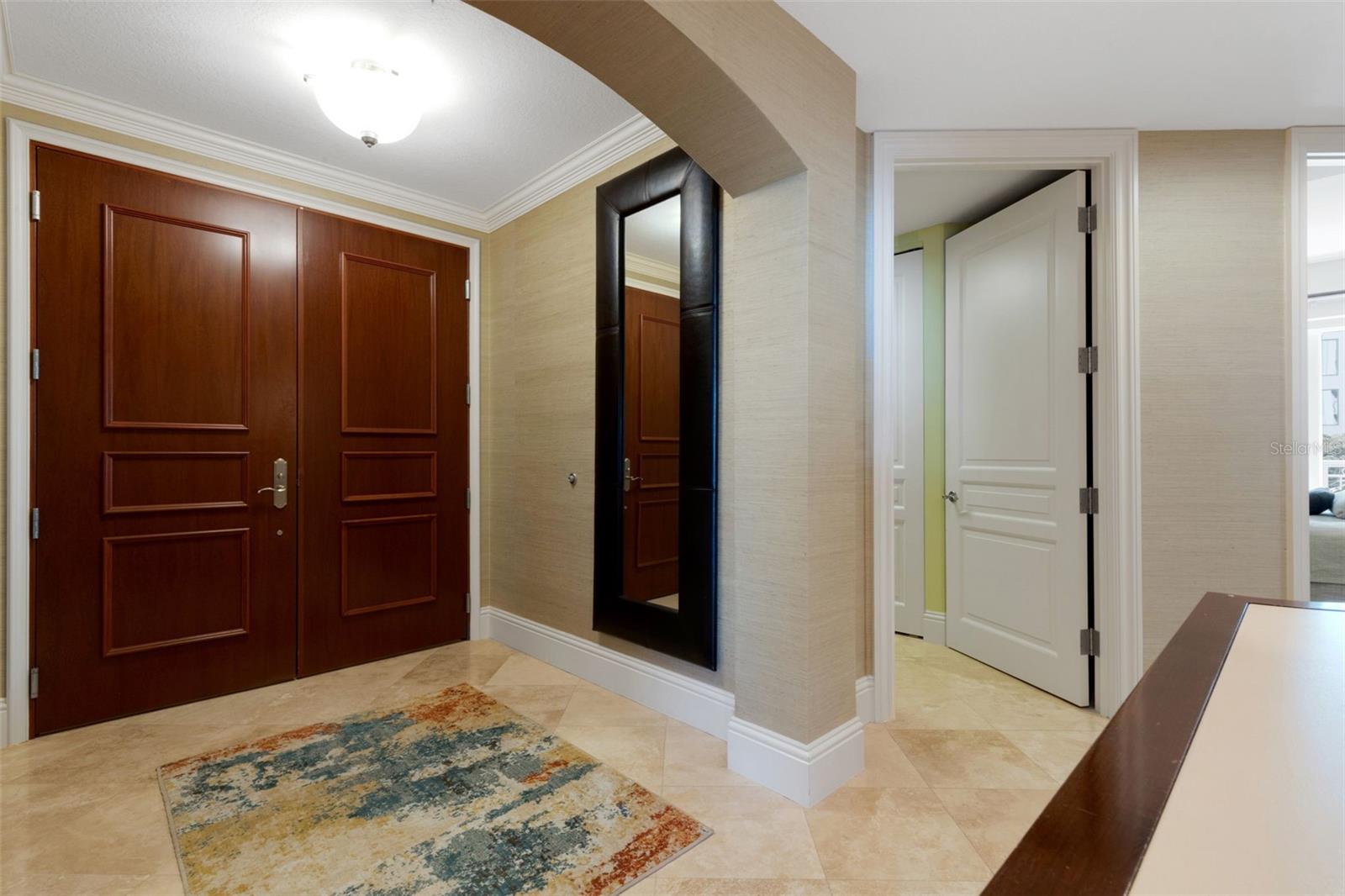 464 Golden Gate Pt #403 Property Photo 41