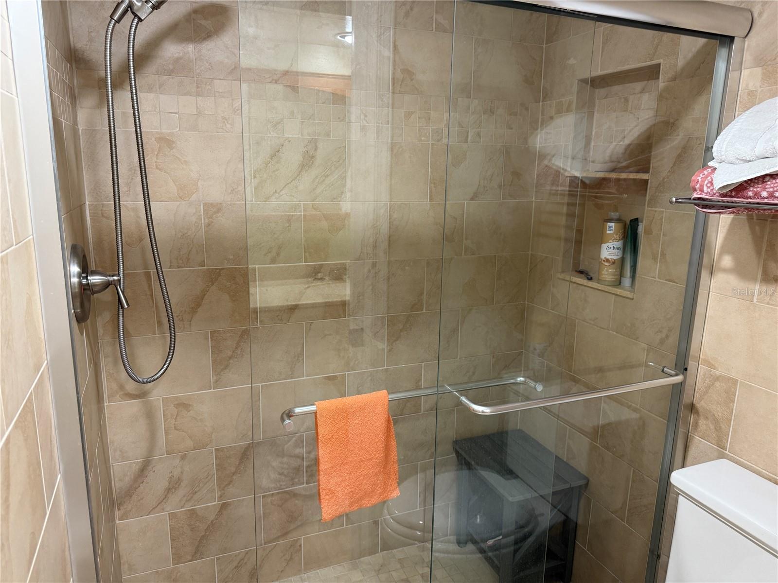 5770 Ashton Lake Dr #8 Property Photo 26