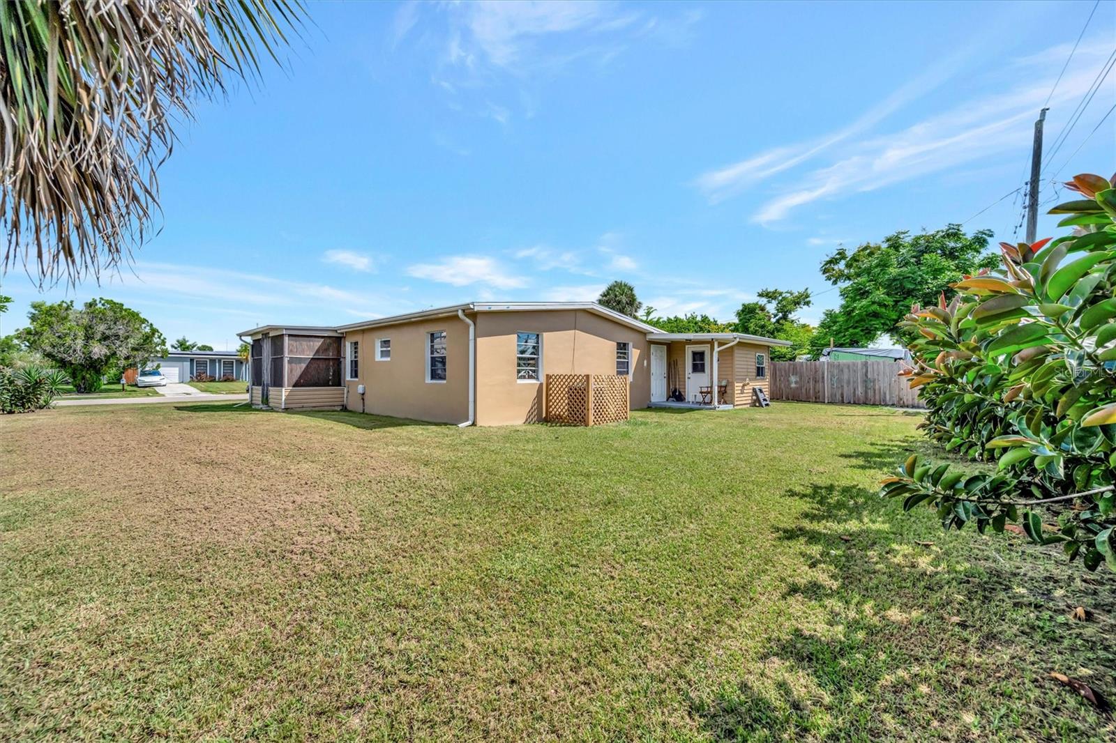 7959 Hyde Park Ave Property Photo 10