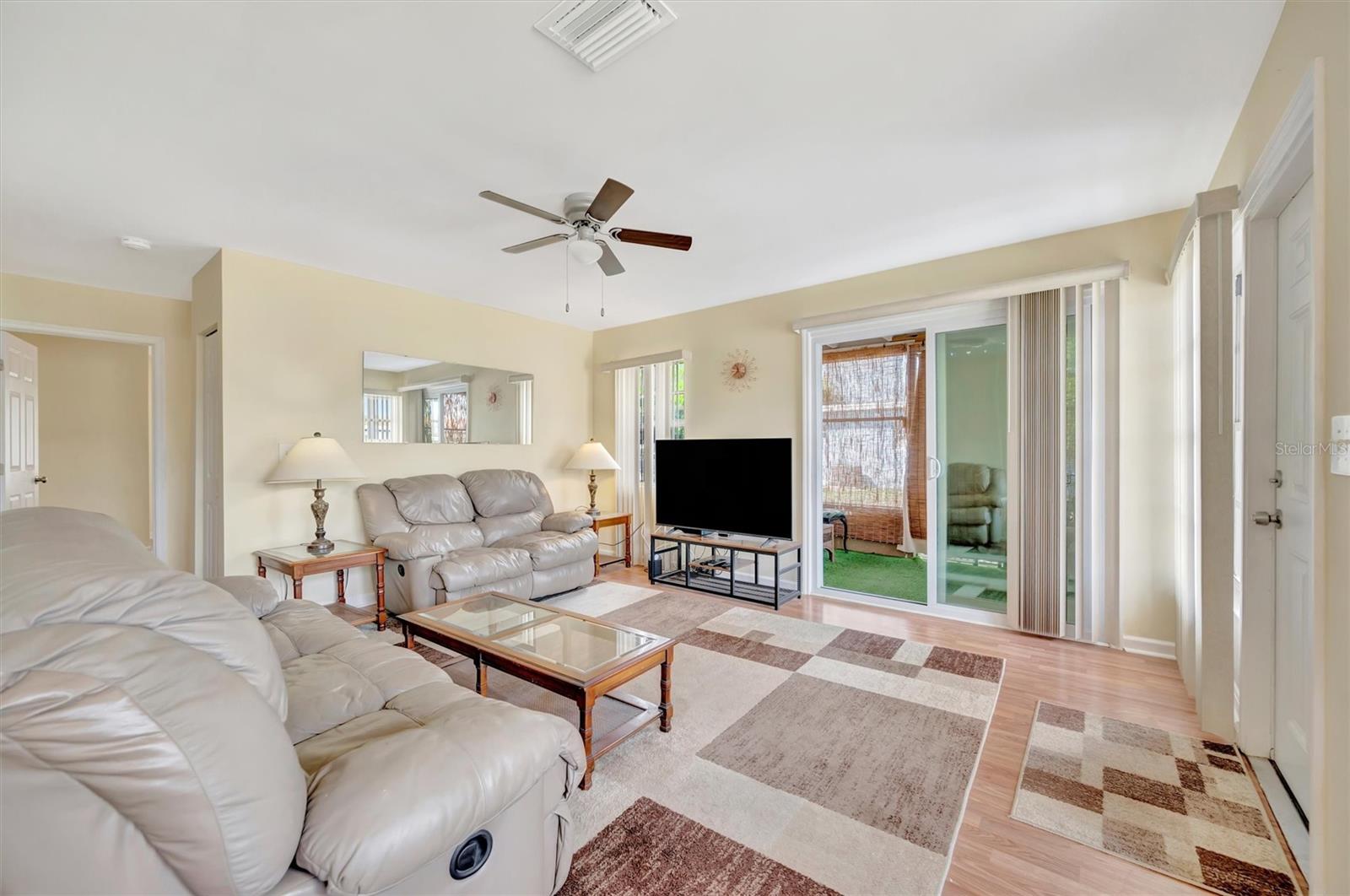 7959 Hyde Park Ave Property Photo 15