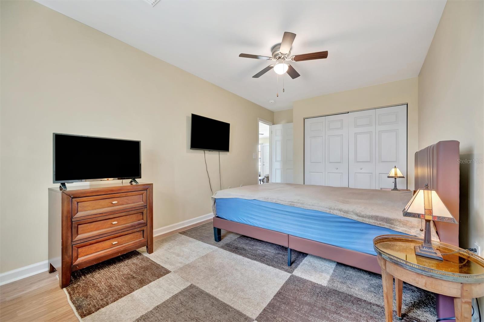 7959 Hyde Park Ave Property Photo 36